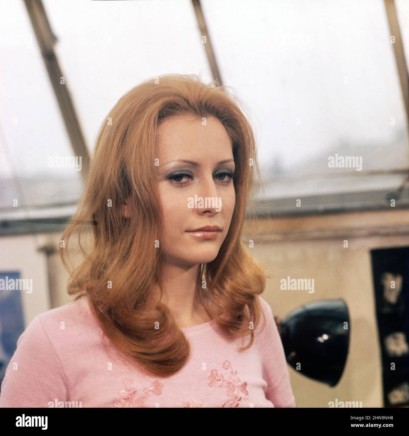 Anita mally Fotos und Bildmaterial in hoher Auflösung Alamy