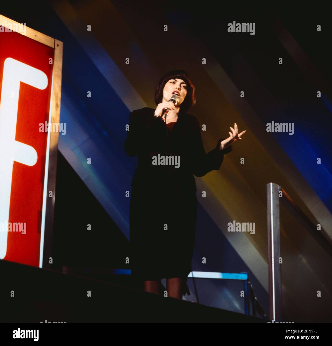 Hitparade, ZDF Musiksendung, Auftritt der französischen Sängerin ...