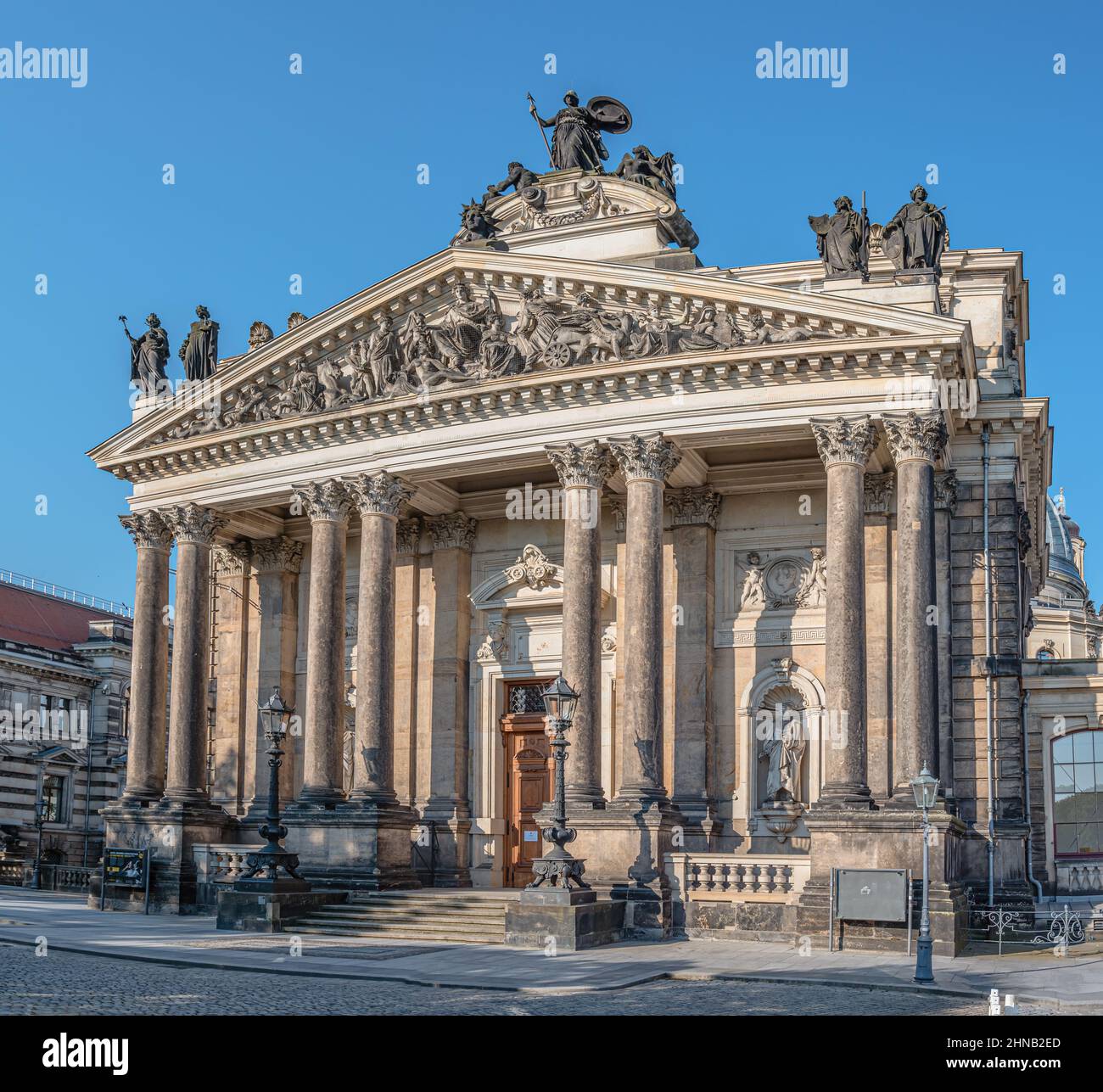 Albertinum Museum für Moderne Kunst auf der Brühlschen Terrasse in Dresden, Sachsen, Deutschland Stockfoto