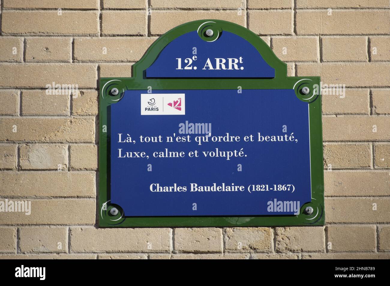 Frankreich. Paris (75) (12th Bezirk). Plakette für die Charles Baudelaire Straße Stockfoto