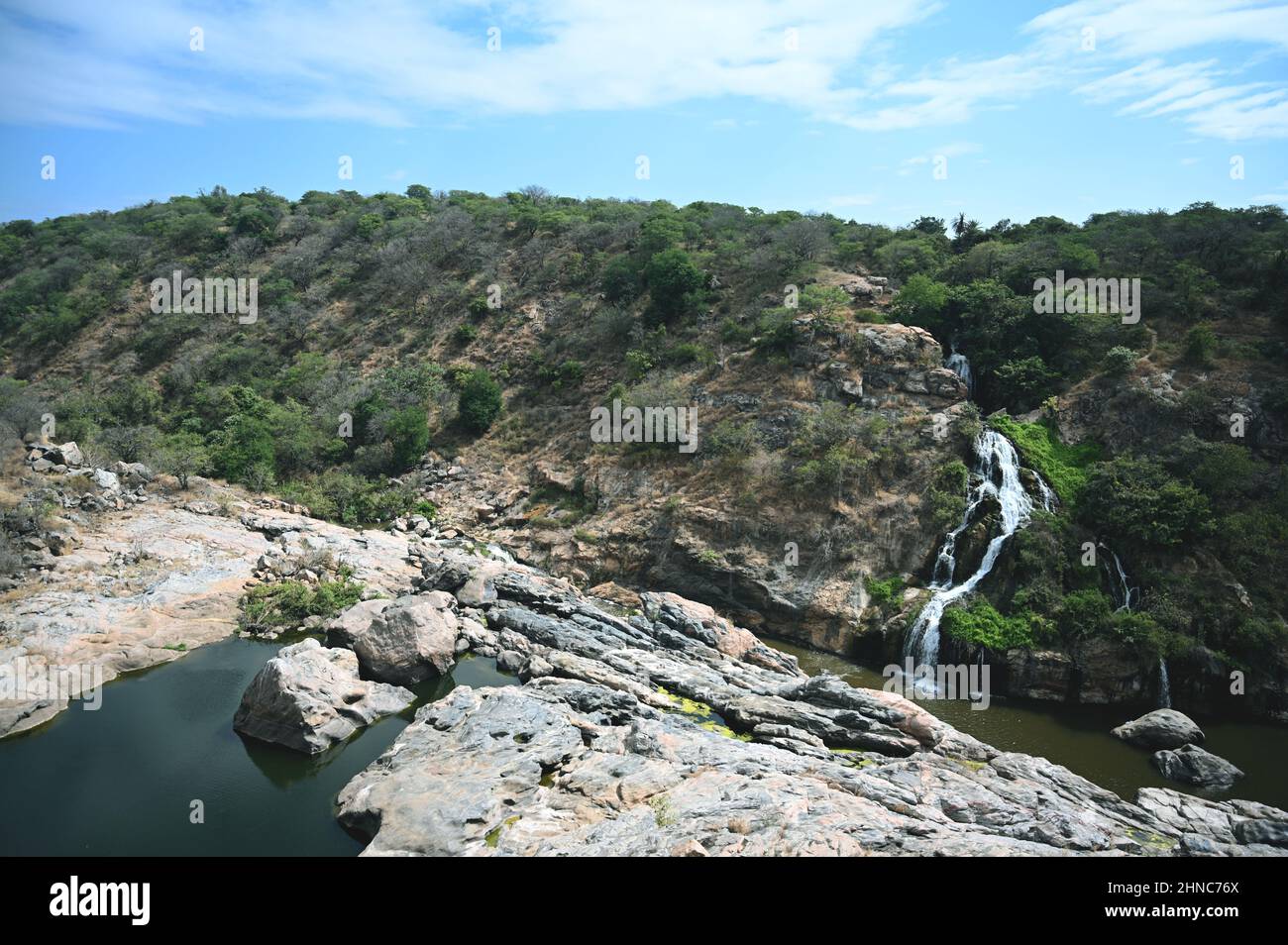 Wasserfall in den Bergen, Karnataka Stockfoto
