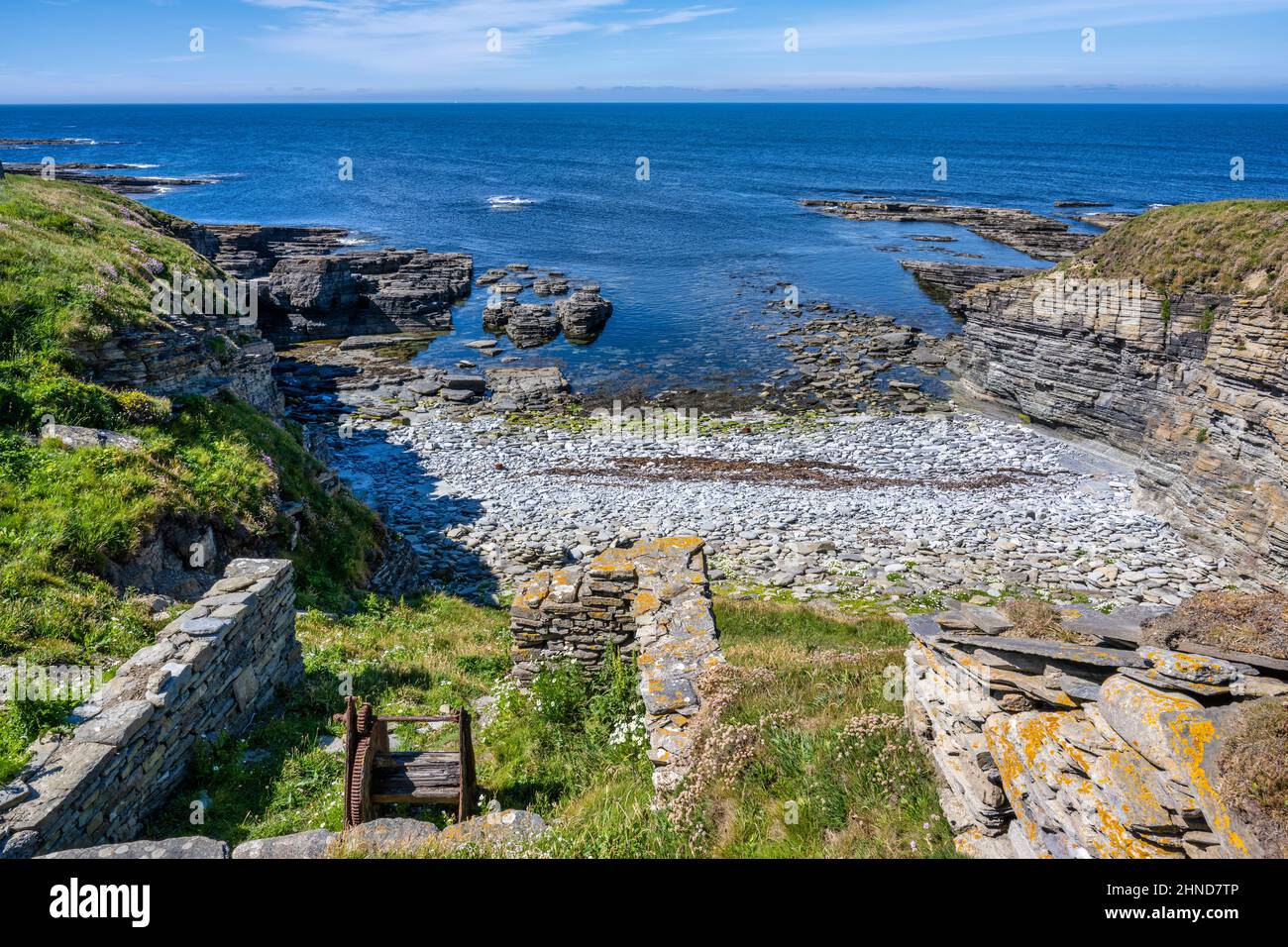 Restaurierte Fischerhütten in Sandgeo, Festland Orkney, Schottland, Großbritannien Stockfoto
