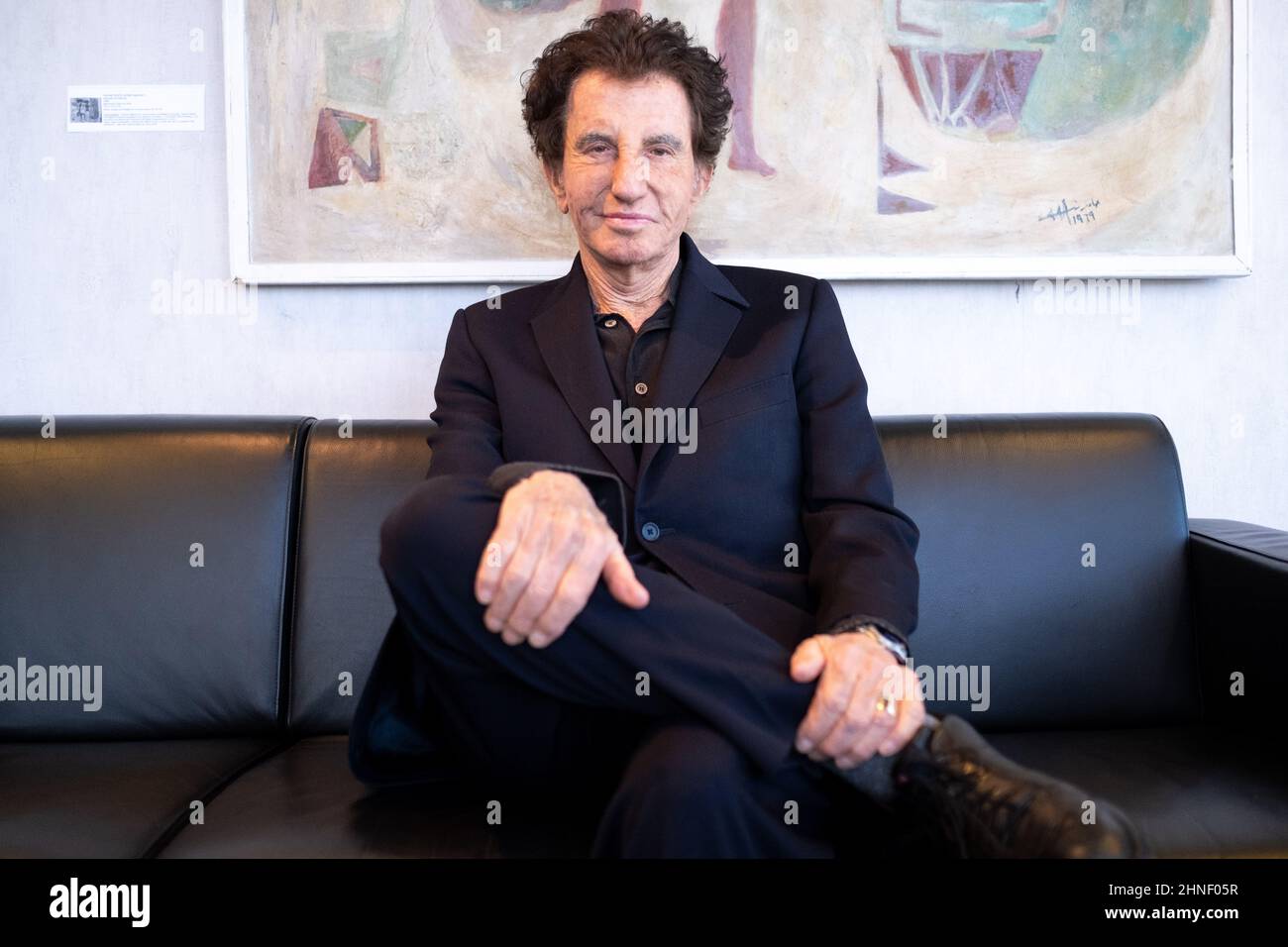 Frankreich, Paris, 15th. Februar 2022. Porträt von Jack lang, ehemaliger Kulturminister und Präsident des Arabischen Weltinstituts. Stockfoto