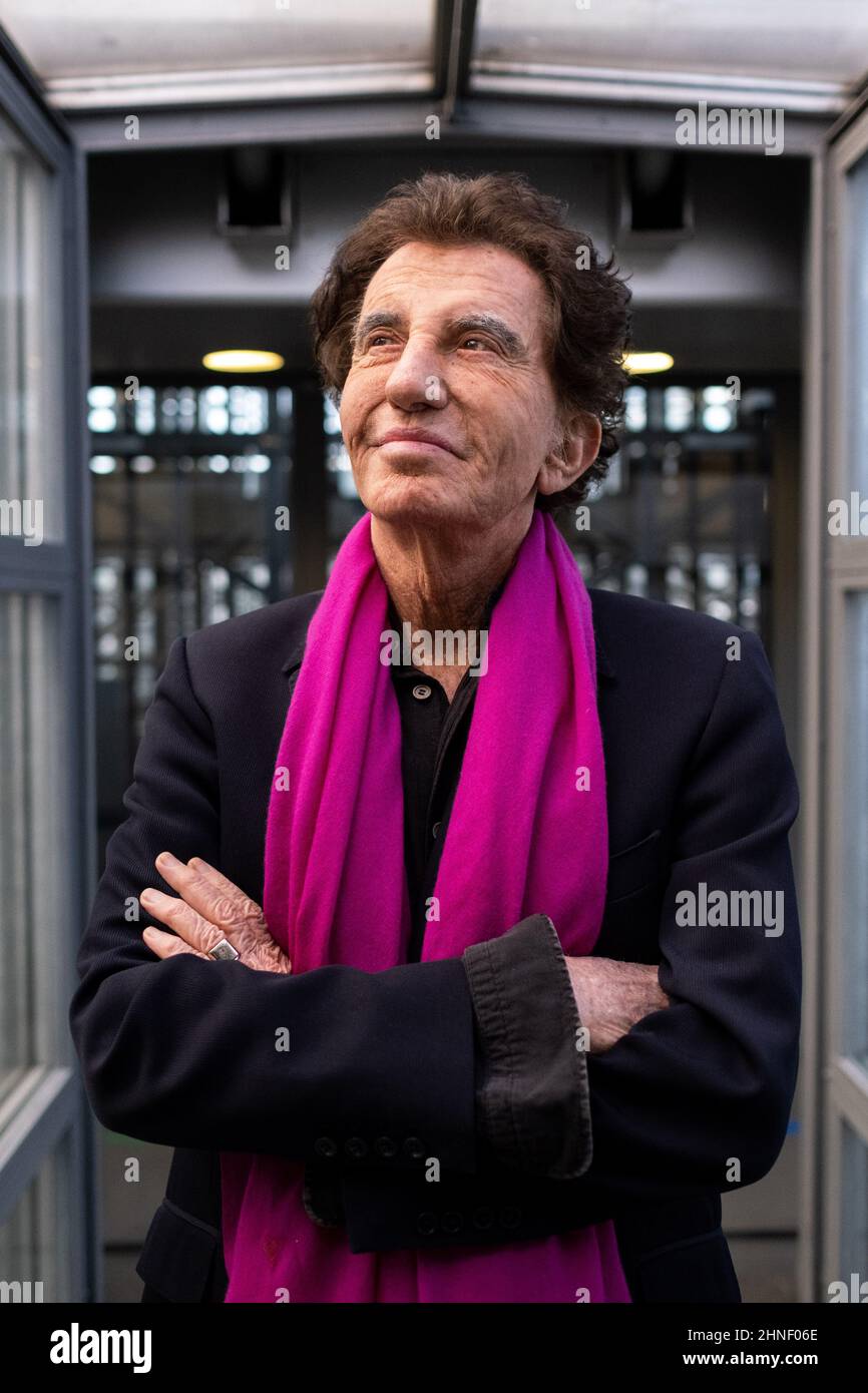 Frankreich, Paris, 15th. Februar 2022. Porträt von Jack lang, ehemaliger Kulturminister und Präsident des Arabischen Weltinstituts. Stockfoto
