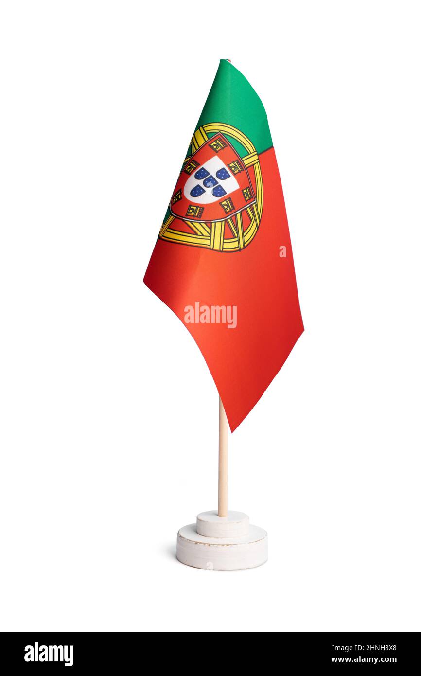 Kleine Tischflagge von Portugal isoliert auf weißem Hintergrund Stockfoto