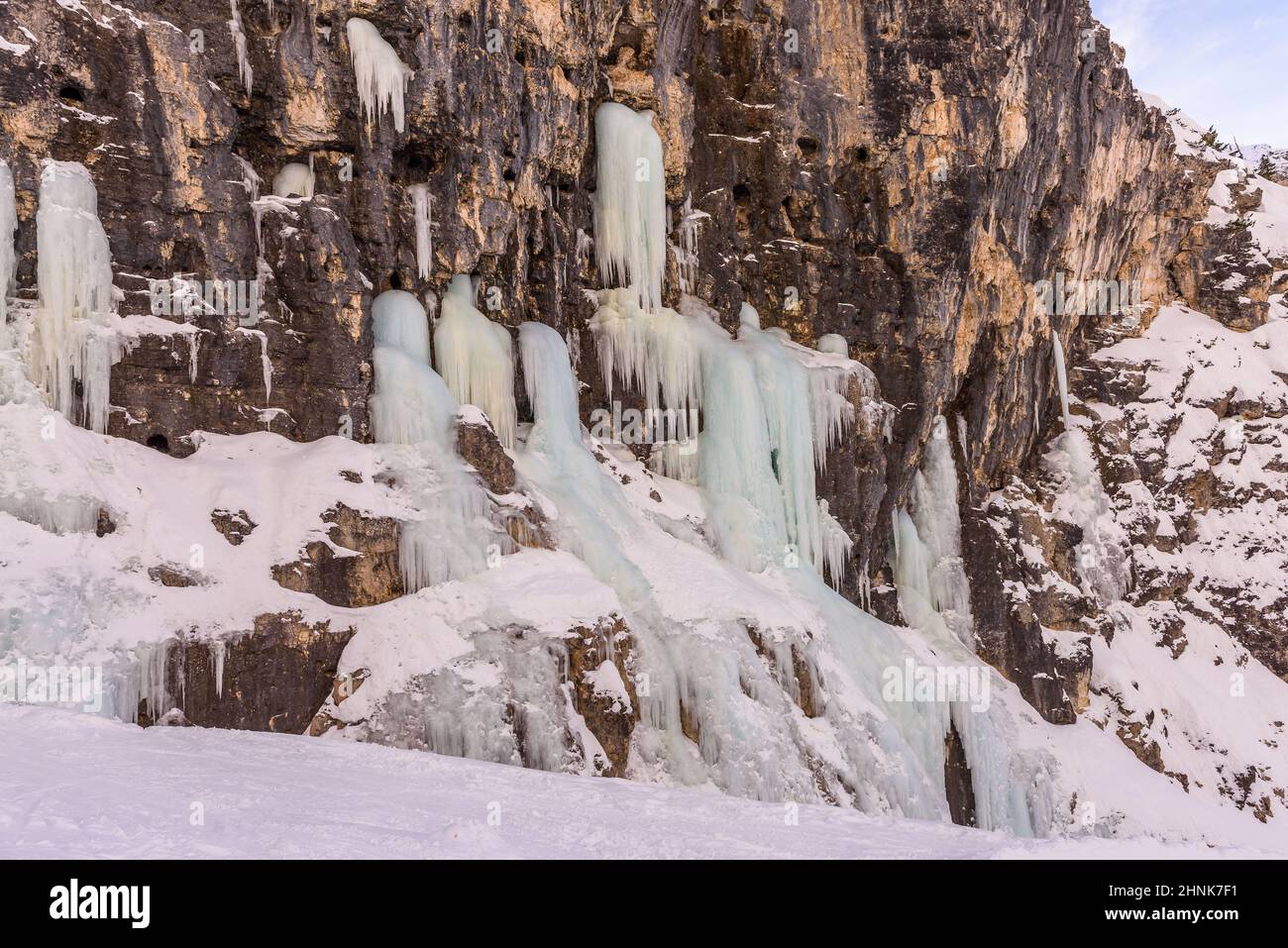 Eisfall in Lagazuoi Stockfoto