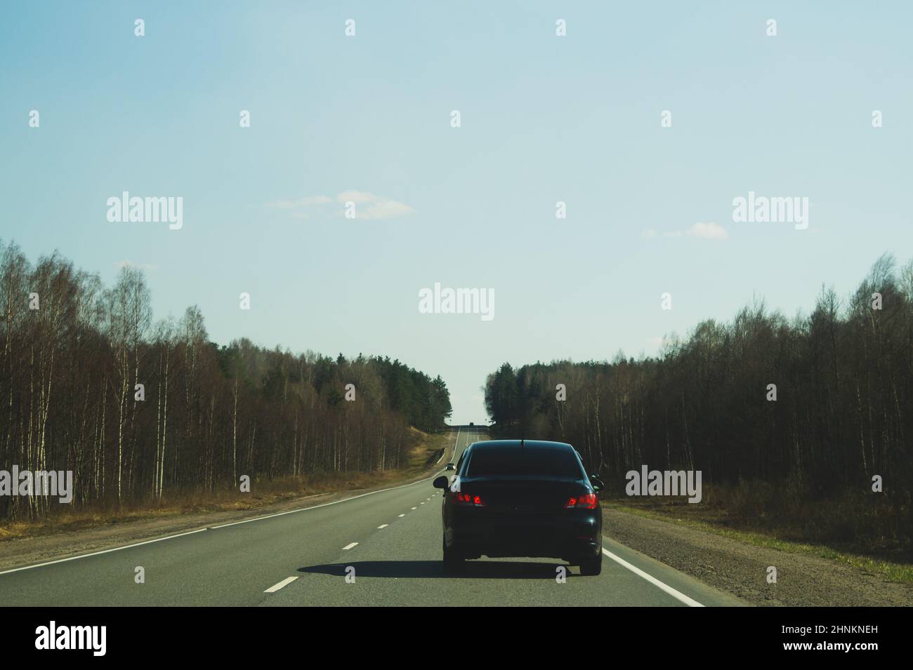 Auto fahren auf einer Autobahn. auto bewegen auf einer Straße Stockfoto