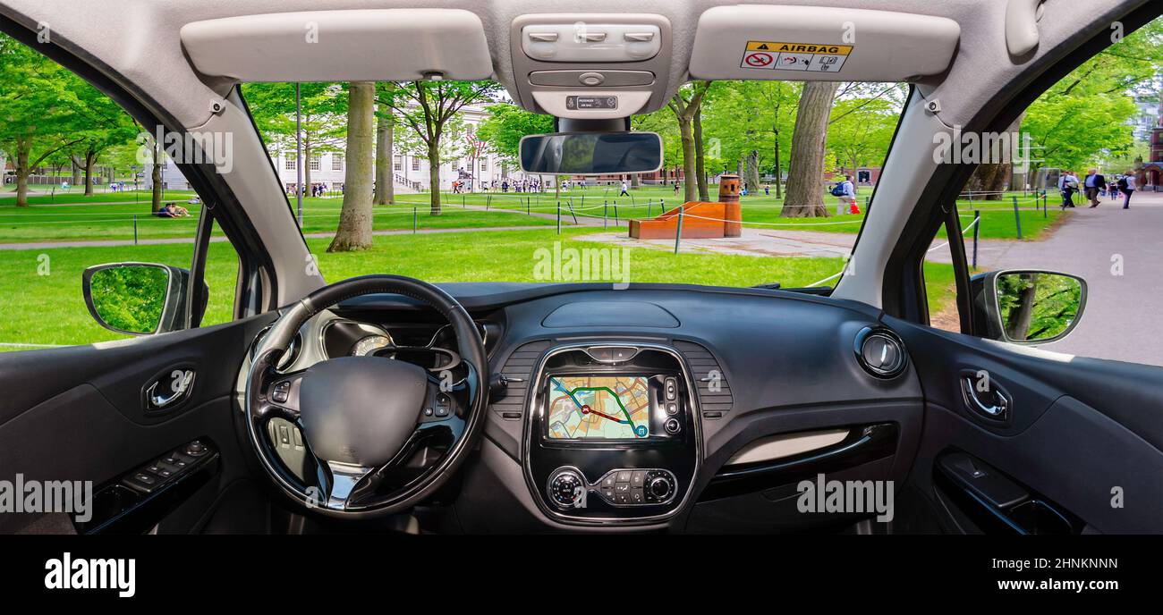 Blick auf die Windschutzscheibe des Harvard University Campus, Cambridge, USA Stockfoto