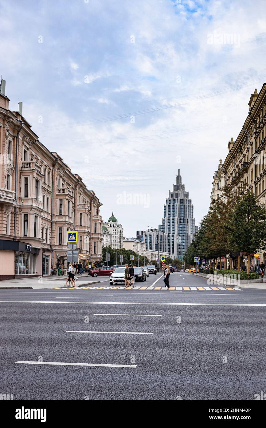 Kreuzung auf Sadowaja-Triumfalnaja Straße in Moskau Stockfoto