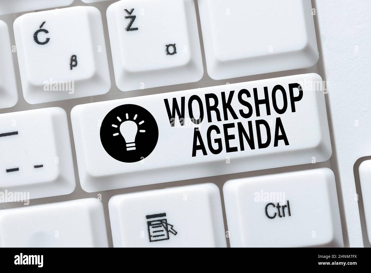 Schild mit Workshop-Agenda, Business Idea hilft Ihnen, sicherzustellen, dass Ihr Workshop im Zeitplan bleibt sprach- und Videoanrufe können verbunden werden Stockfoto