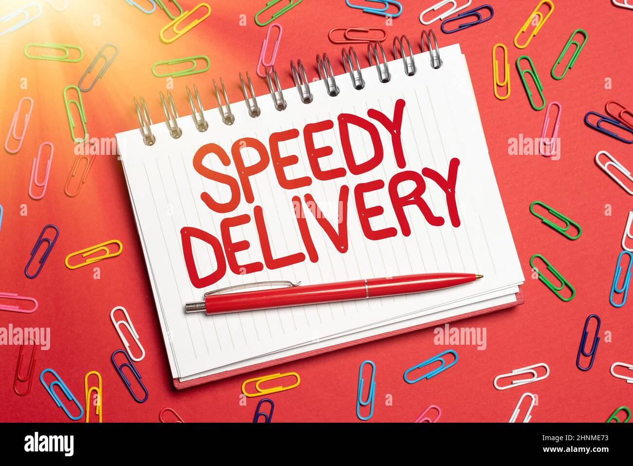 Textunterschrift präsentiert Speedy Delivery, Business Concept bieten Produkte in schneller Weise oder Versand am selben Tag Übersee Brainstorming Probleme und Soluti Stockfoto