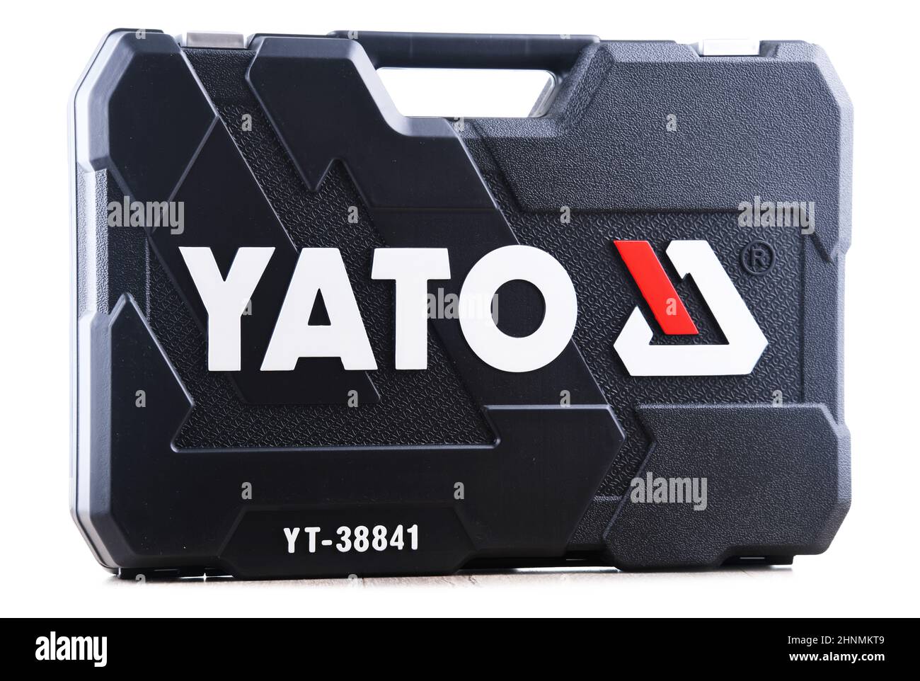 Koffer mit Werkzeugen aus Kunststoff von YATO Stockfoto