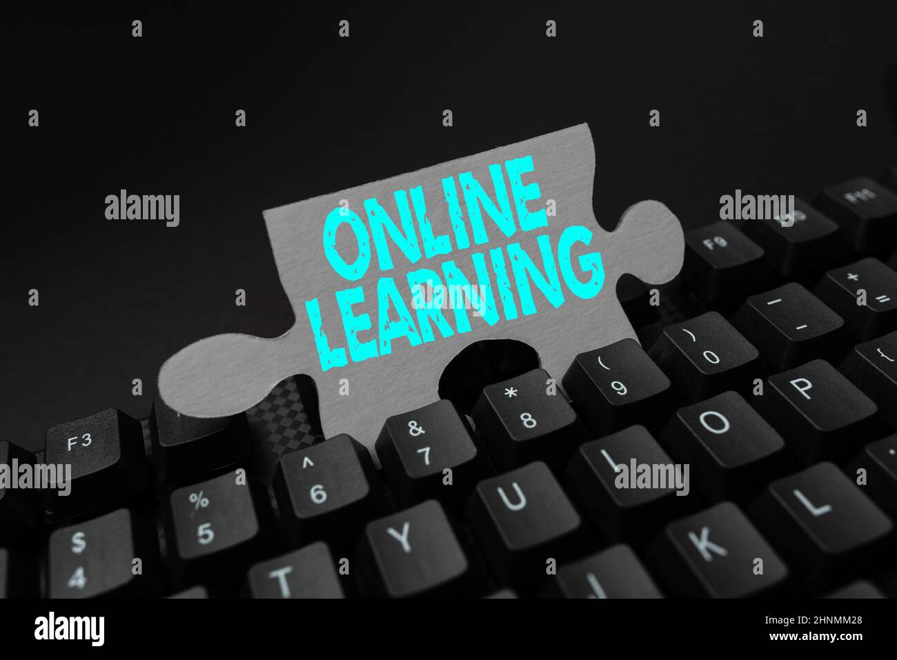 Schreiben Text anzeigen Online Learning, Business Idea Larning mit Hilfe des Internets und eines Computers Abstract Typing Produkt-Dokument Stockfoto