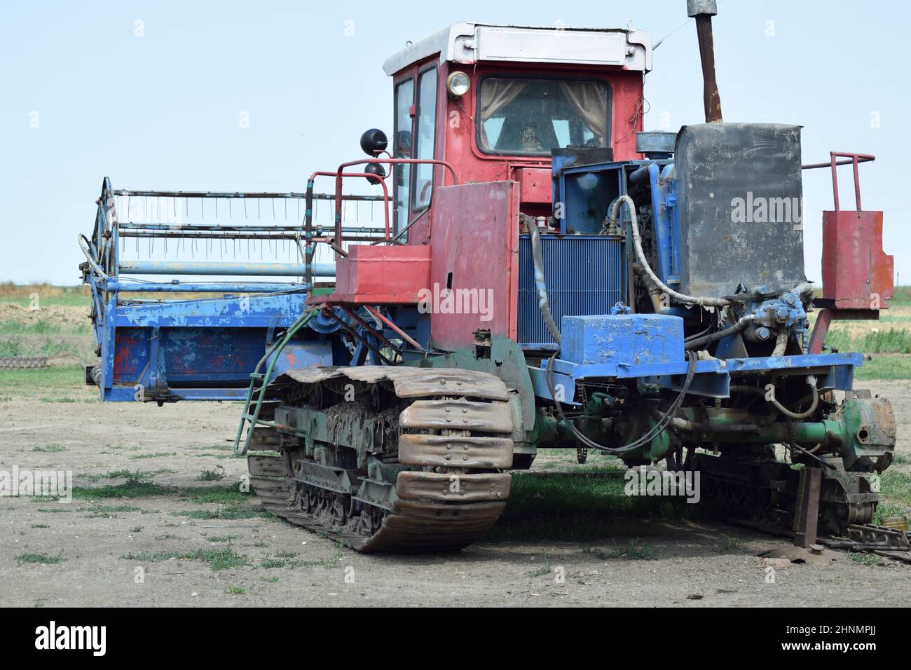 Reis des Erntevorsatzes Mähdrescher. Stockfoto