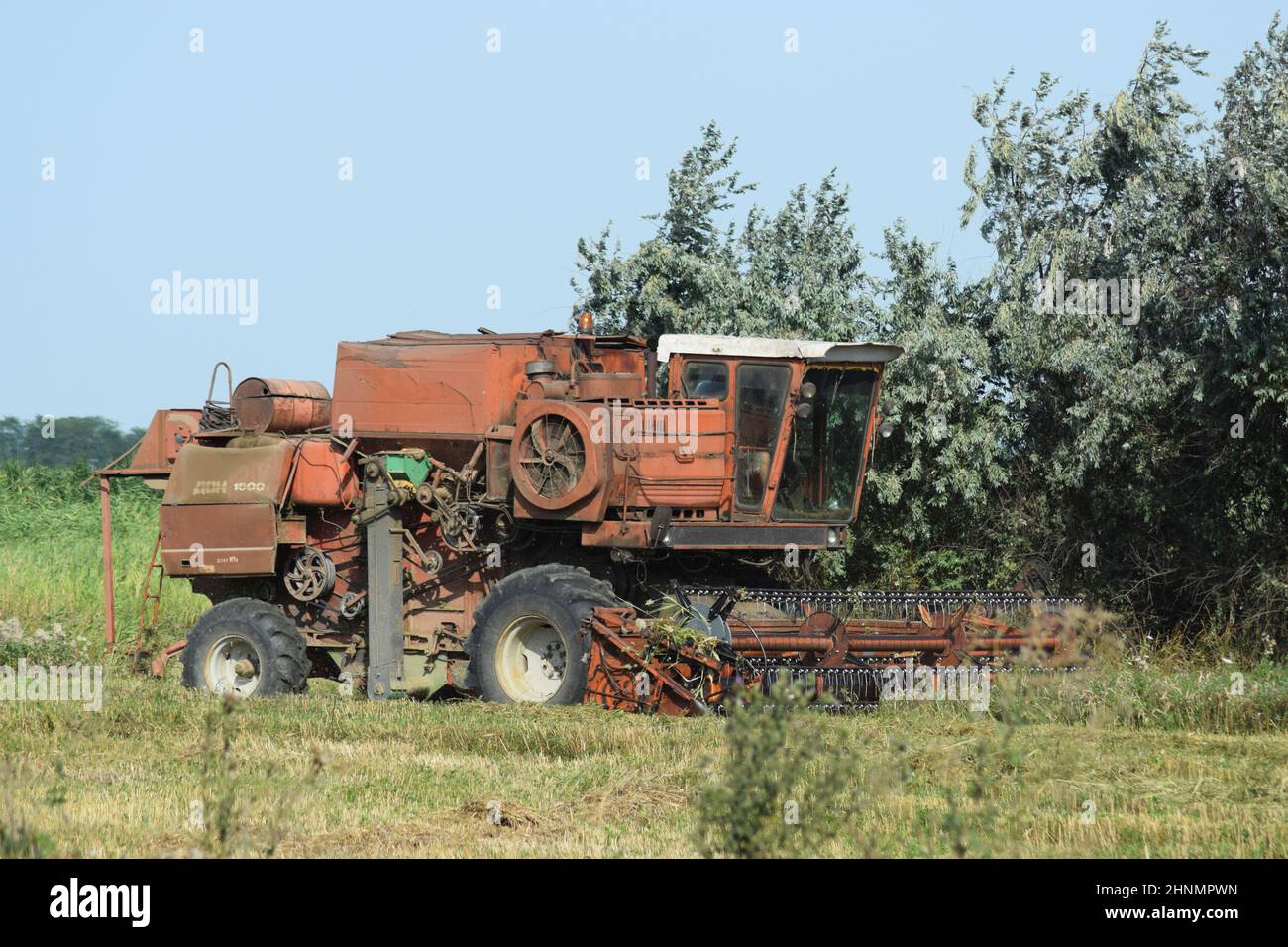 Alten rostigen Mähdrescher. Stockfoto