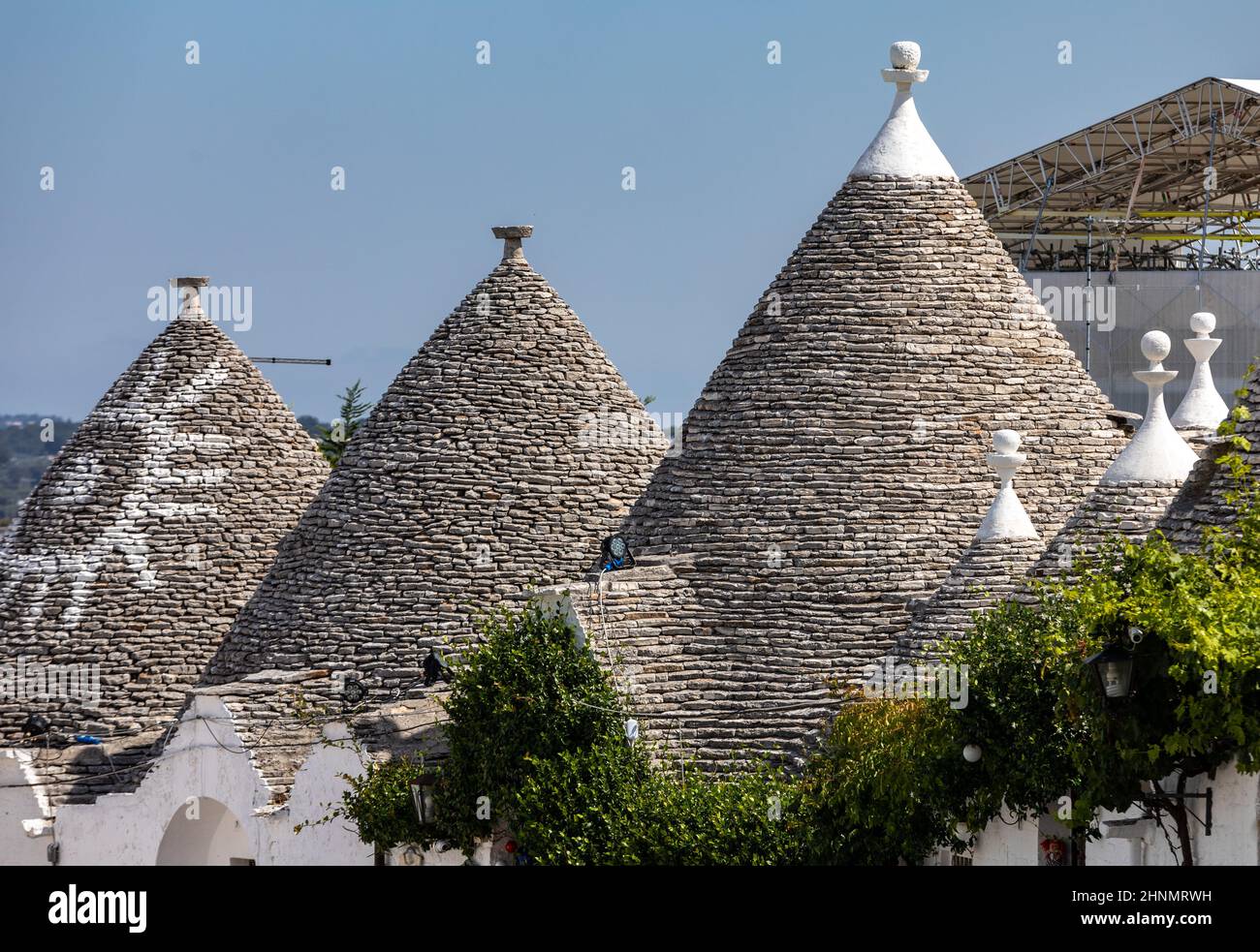 Steindächer der Trulli Häuser in Alberobello Italien. Stockfoto