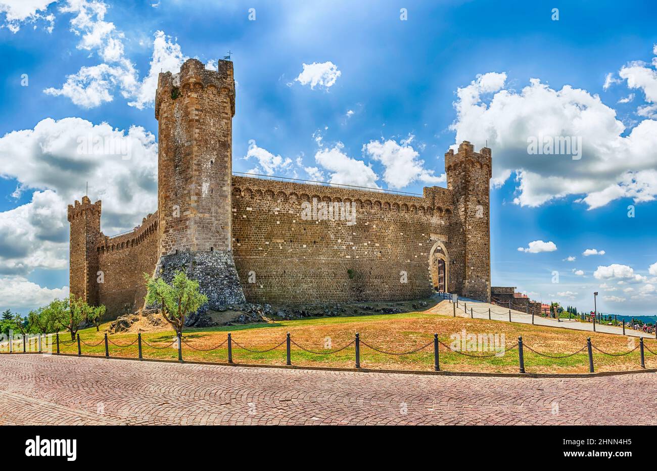 Mittelalterliche italienische Festung, Wahrzeichen von Montalcino, Toskana, Italien Stockfoto