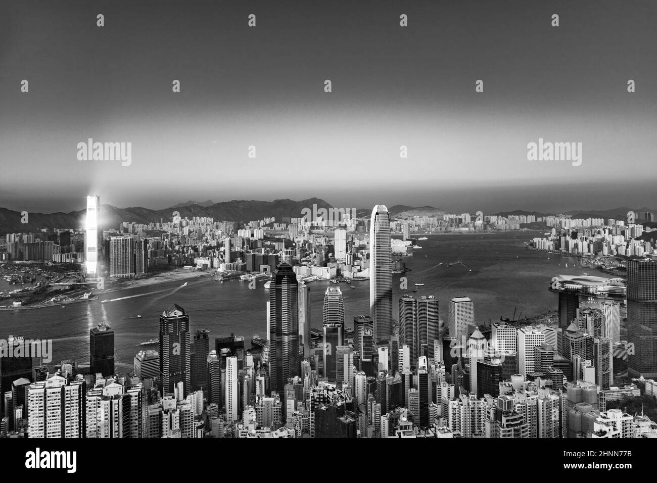 Das International Finance Center mit Skyline in Victoria, Hongkong Stockfoto