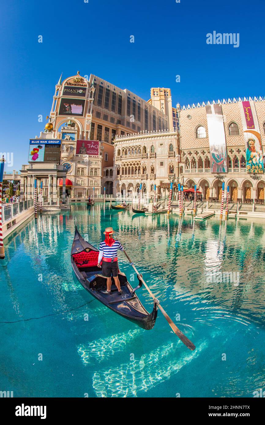 Las Vegas das venetian Hotel Casino, ausgestattet mit Kanälen und Gondeln für Touristen in Las Vegas, Nevada. Stockfoto