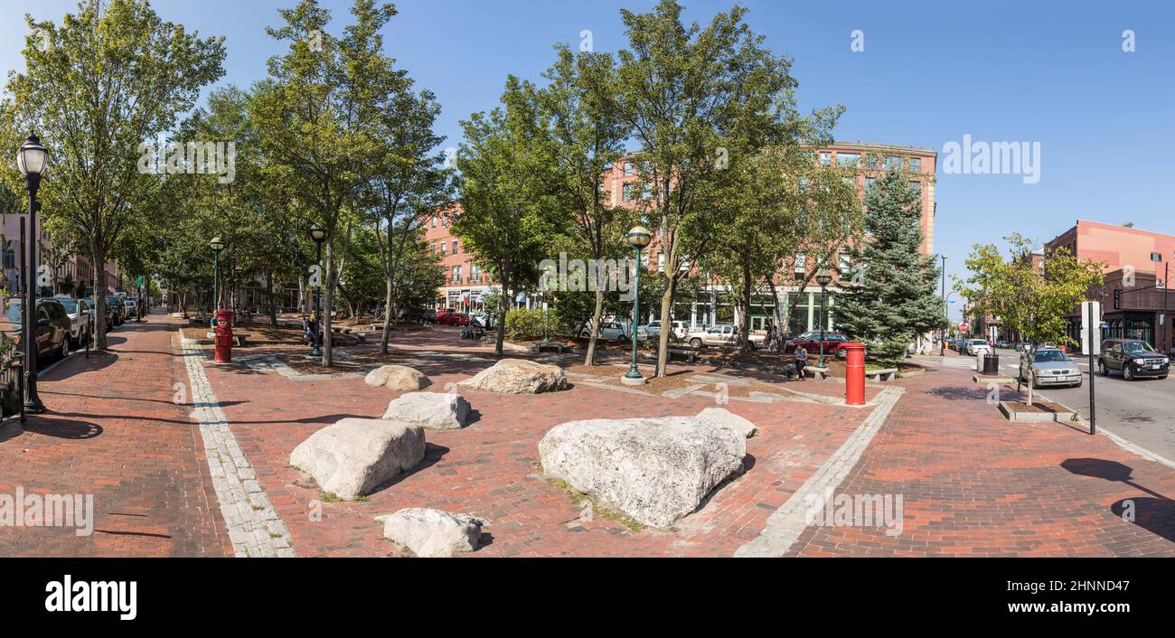 Portland Old Port ist mit Backsteingebäuden aus dem 19th. Jahrhundert gefüllt und ist heute das Handelszentrum der Stadt in Portland, Maine, USA Stockfoto