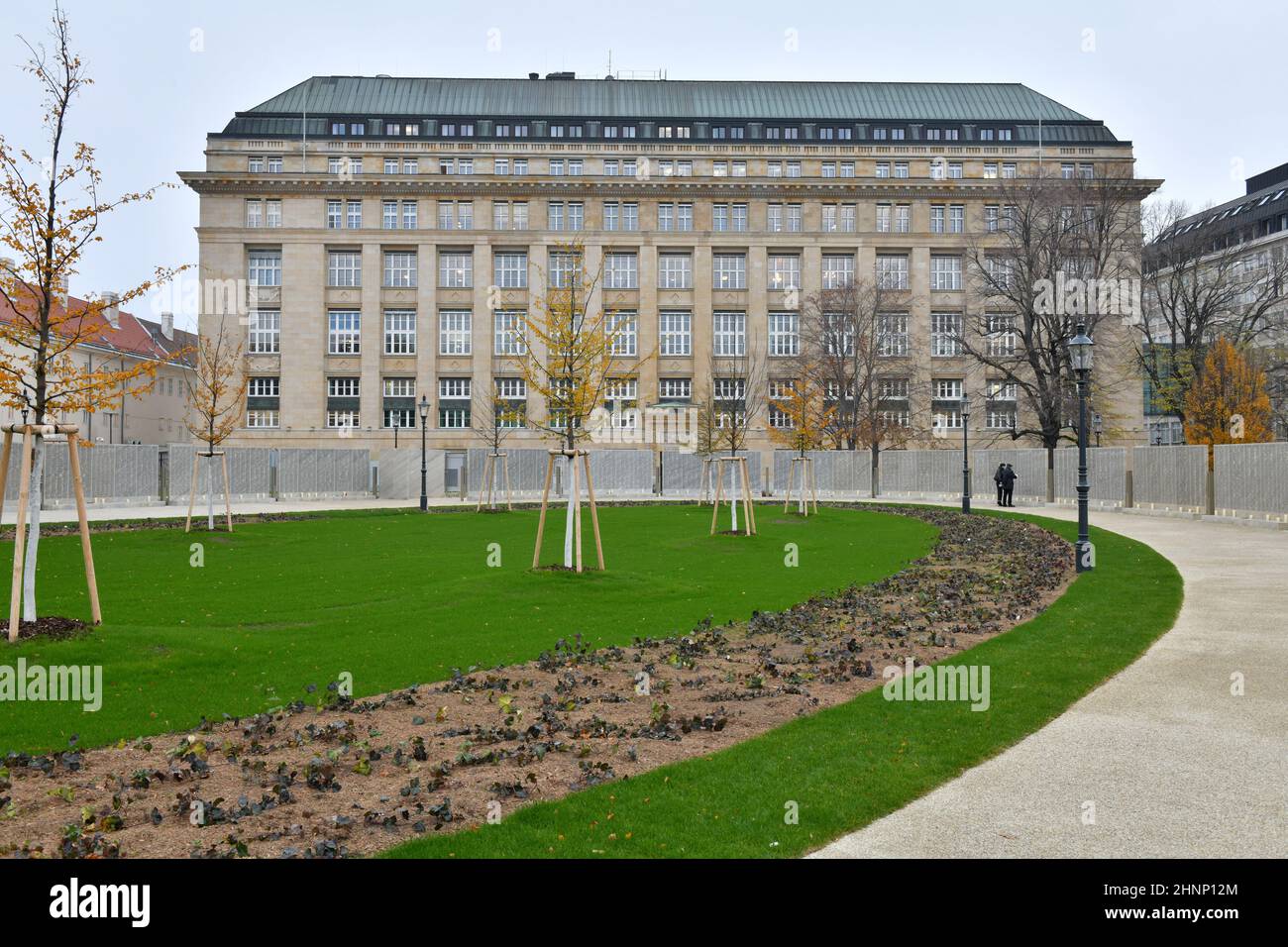 Shoah-Namenstauern-Gedenkstätte in Wien, Österreich, Europa - Shoah Namensmauer-Denkmal in Wien, Österreich, Europa Stockfoto