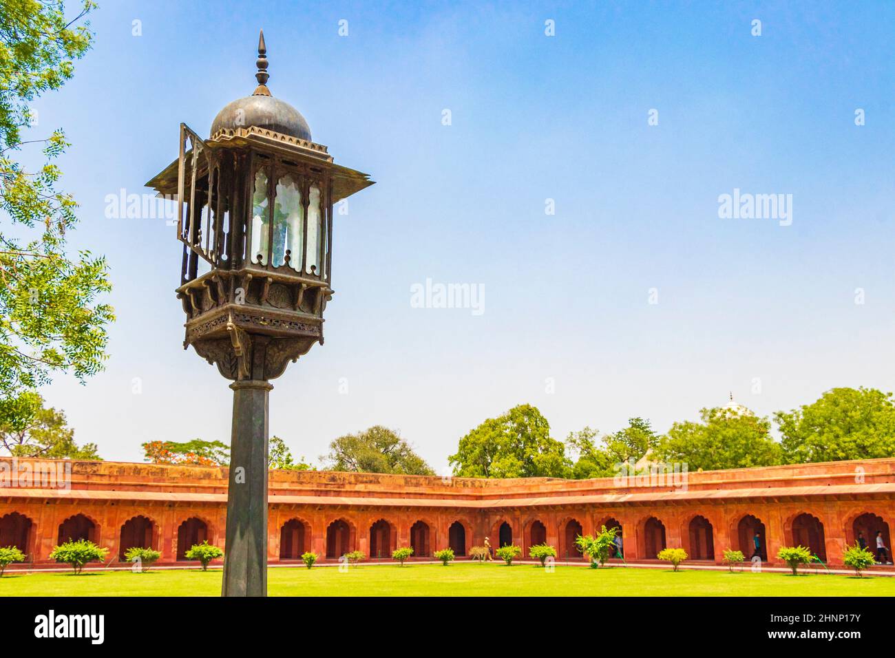 Schwarze Laterne Taj Mahal Tadsch Mahal Agra Uttar Pradesh Indien. Stockfoto