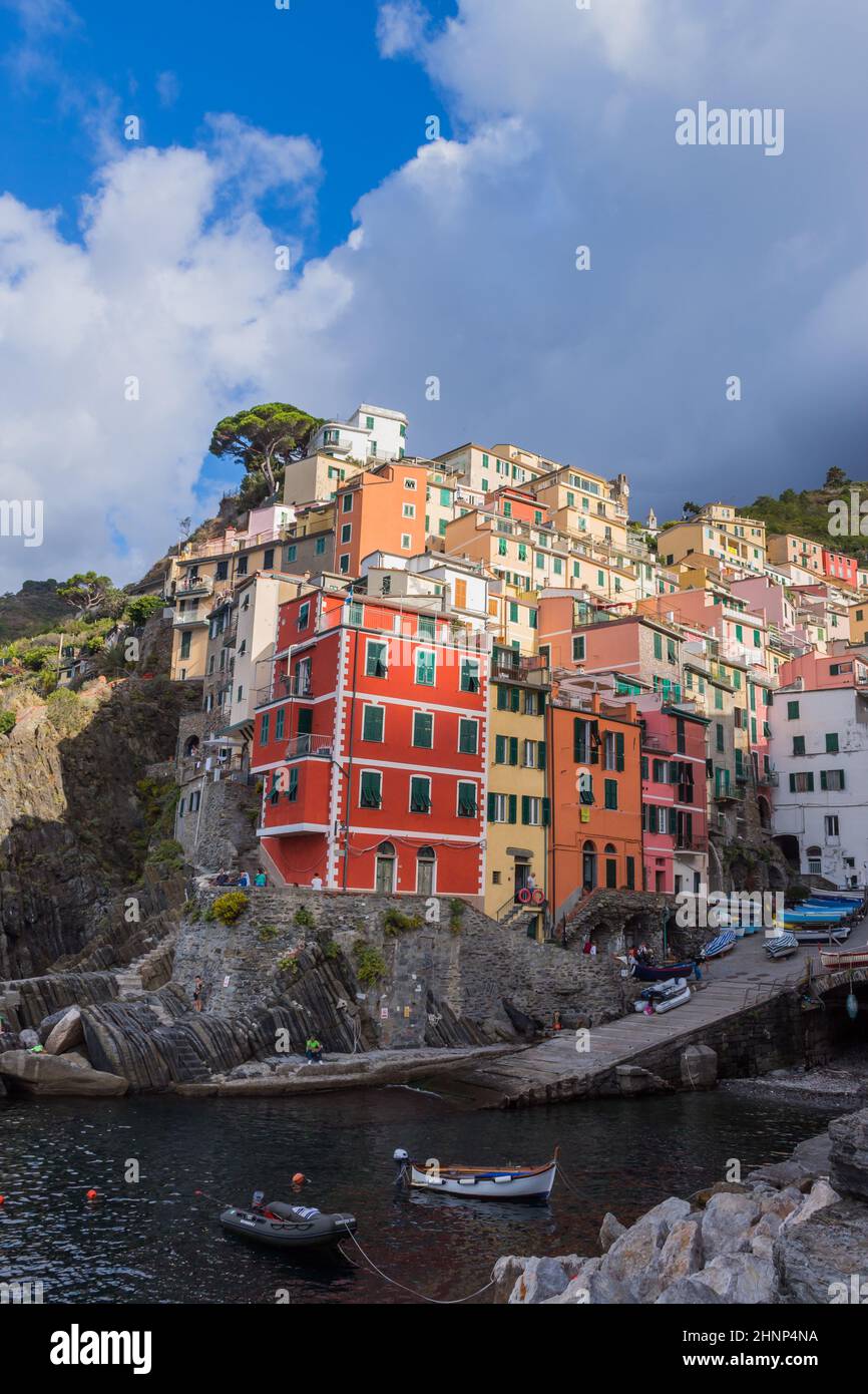 Riomaggiore buntes Fischerdorf Stockfoto