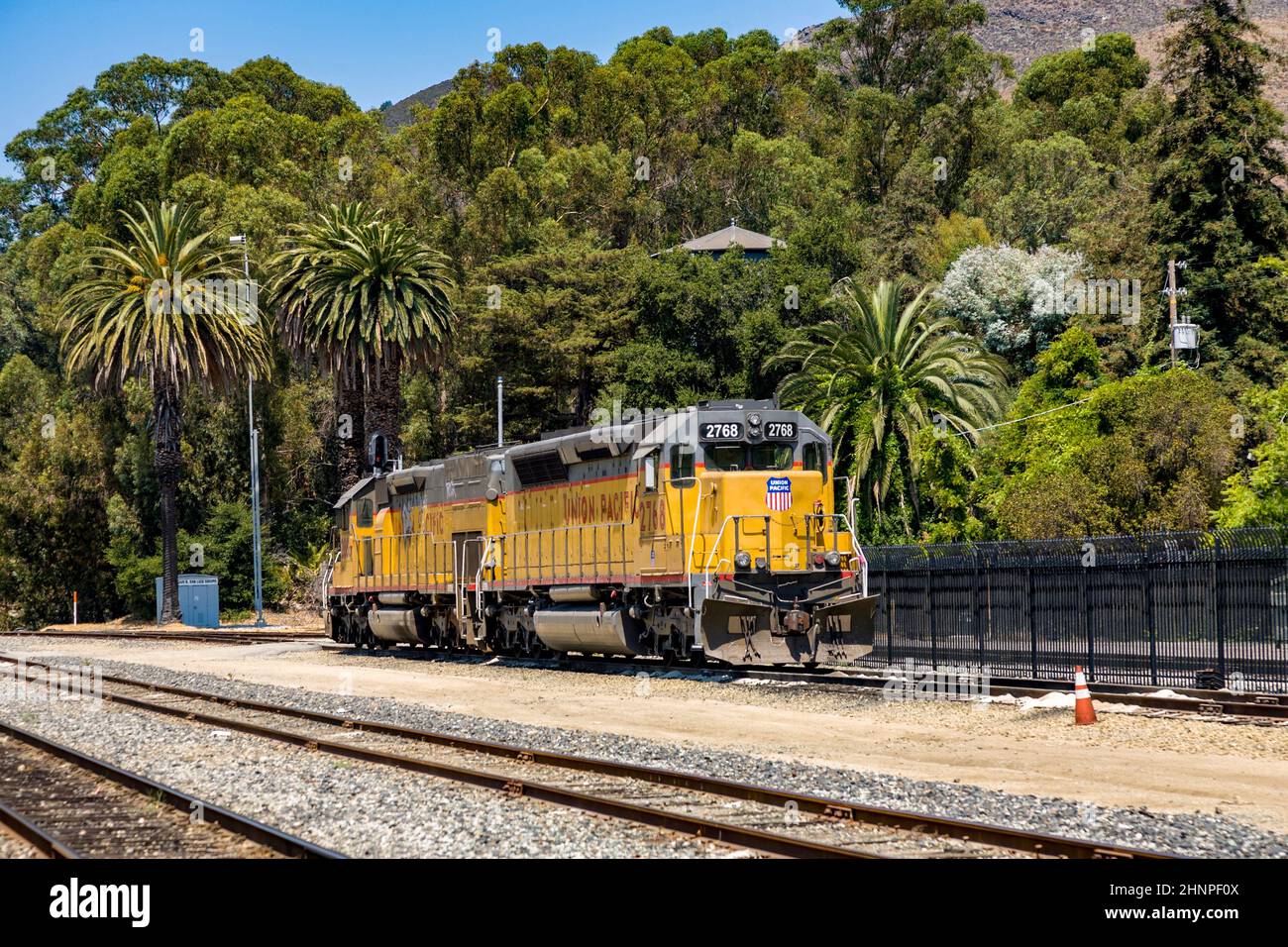 Zug am Bahnhof von San Luis Obispo Stockfoto