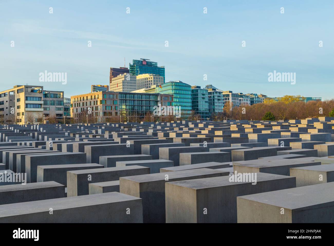 Blick auf die jüdische Holocaust-Mahnmal in Berlin, Deutschland Stockfoto