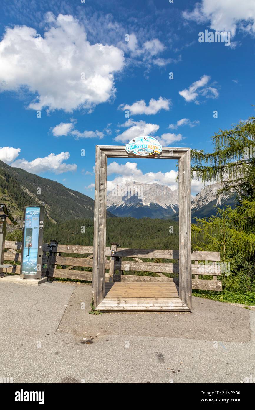 Mountain Frame Fotos Und Bildmaterial In Hoher Aufl sung Alamy mountain-frame-fotos-und-bildmaterial-in-hoher-aufl-sung-alamy