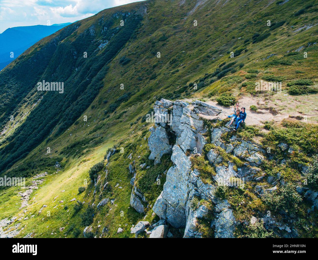 Luftaufnahme des Great Green Ridge. Riesige Berglandschaft Stockfoto