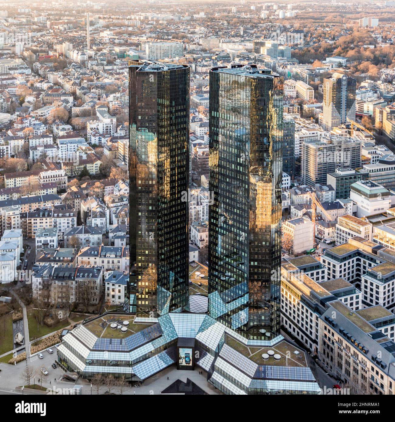 Skyline von Frankfurt mit Sitz der Deutschen Bank Stockfoto