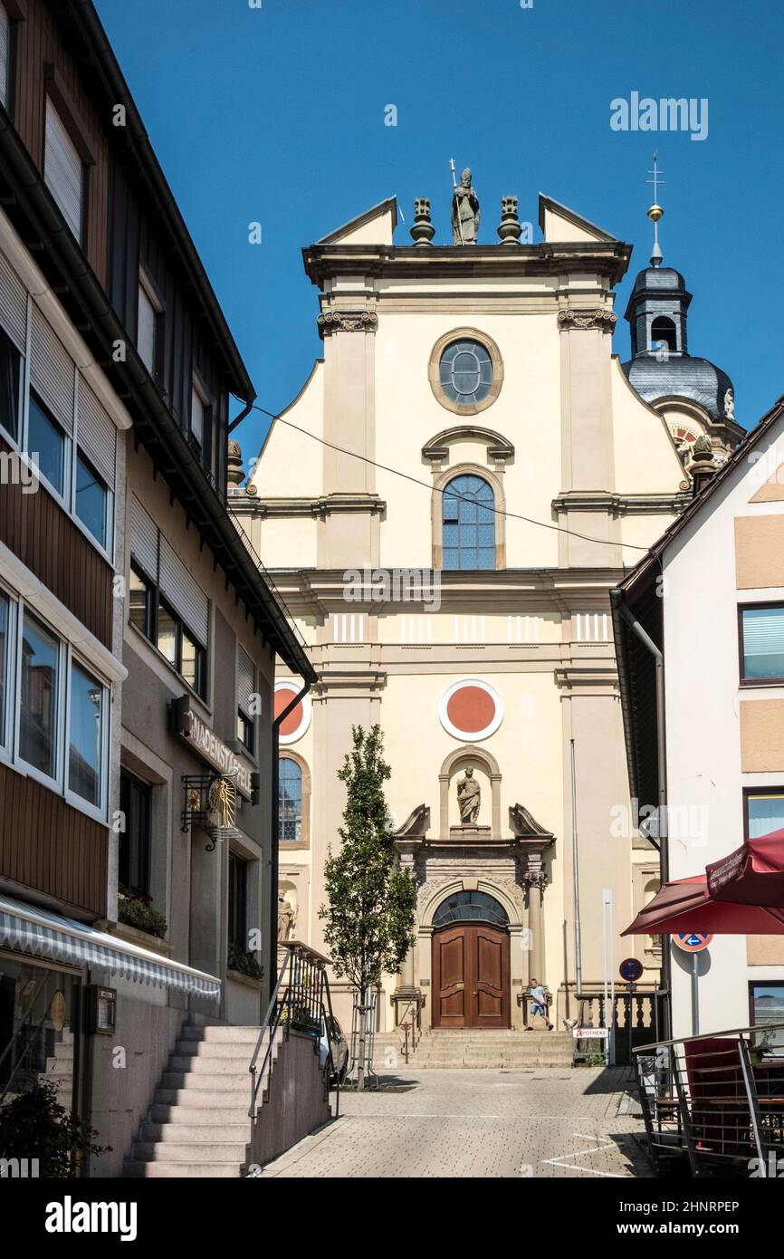 Die katholische Kirche St. Dionysius ist eine Hauptattraktion in Neckarsulm Stockfoto