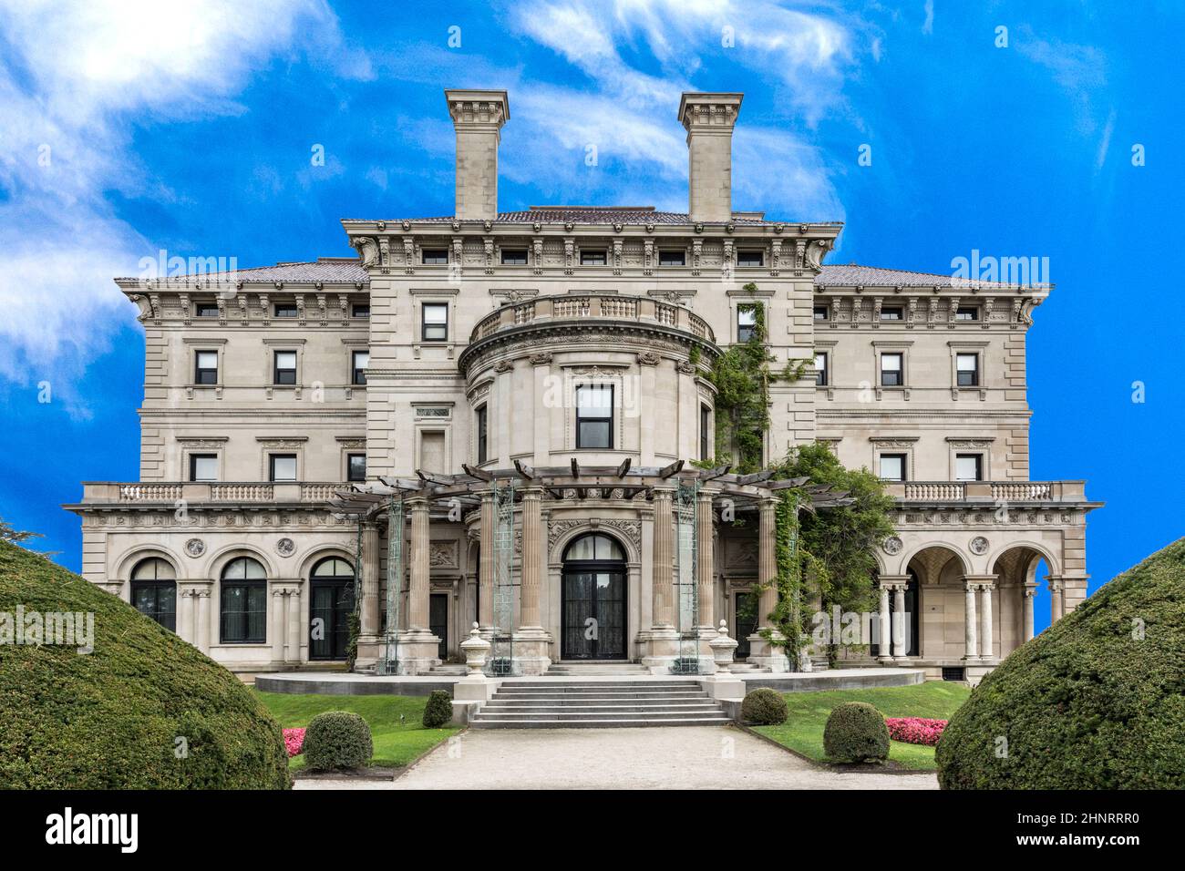 Das Breakers ist ein altes Newport Mansion, das für die Öffentlichkeit zugänglich ist Stockfoto