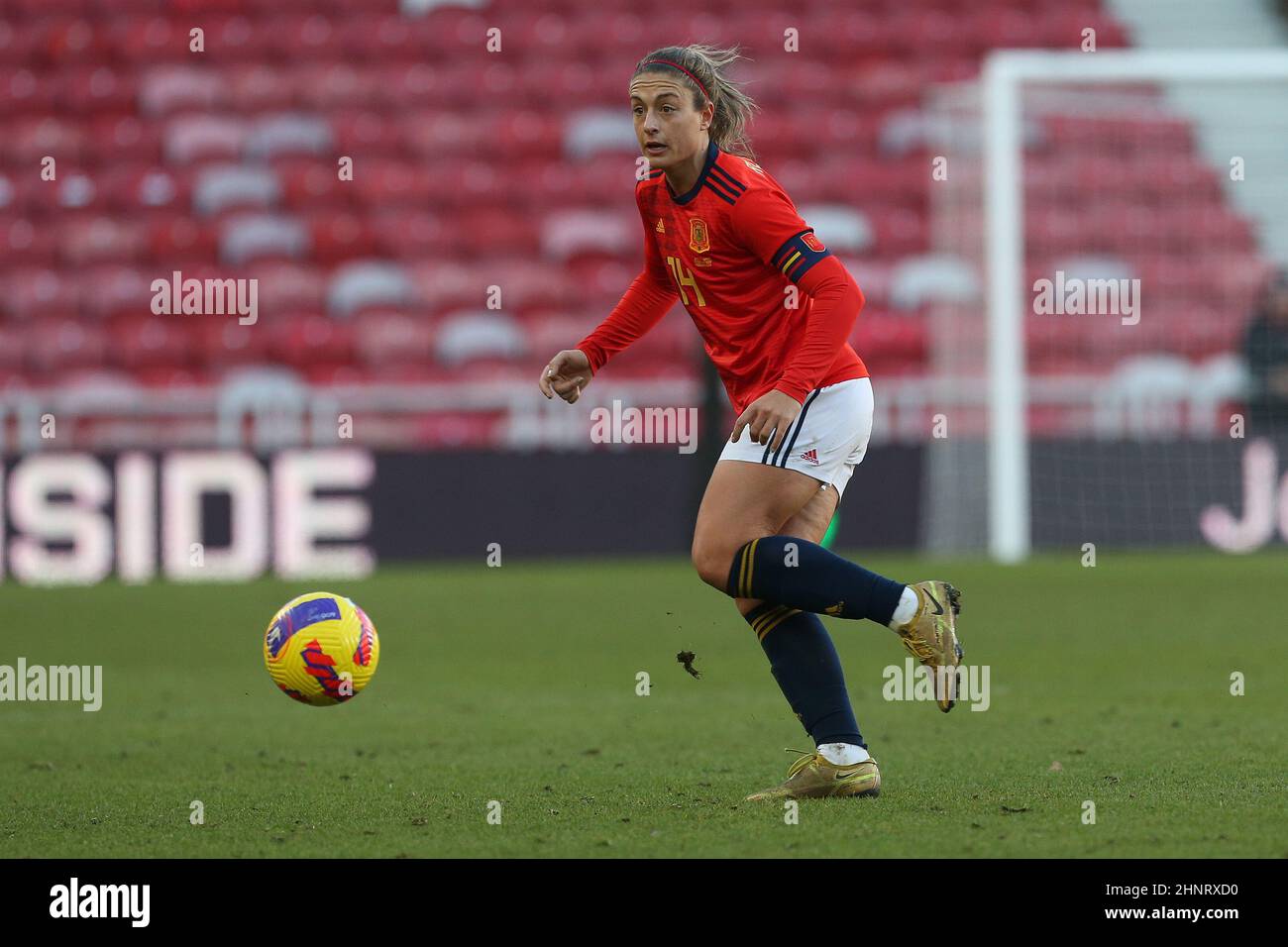 MIDDLESBROUGH, GROSSBRITANNIEN. FEB 17th Spaniens Alexia Putellas beim Arnold Clark Cup Spiel zwischen Deutschland und Spanien im Riverside Stadium, Middlesbrough am Donnerstag, 17th. Februar 2022. (Kredit: Mark Fletcher | MI News)L Kredit: MI Nachrichten & Sport /Alamy Live News Stockfoto