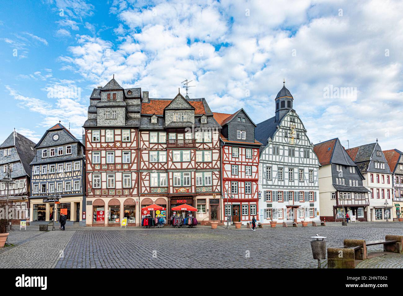 Landschaftlich schöner Blick auf den historischen Marktplatz in Butzbach, Hessen, Deutschland Stockfoto