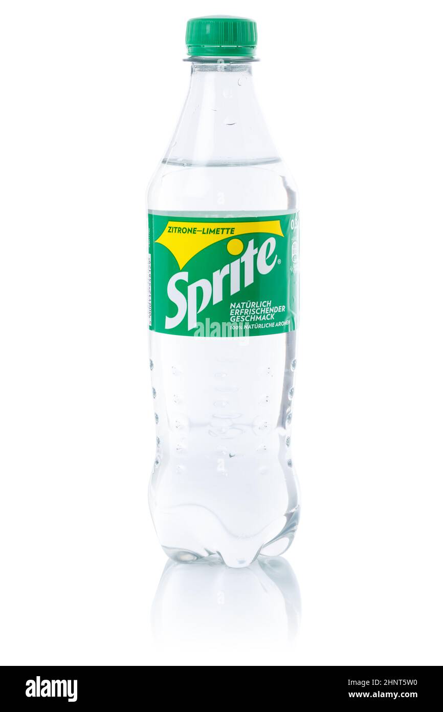 Sprite Limonade Softdrink Plastikflasche isoliert auf weißem Hintergrund Stockfoto