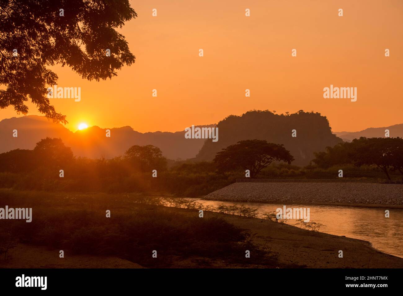 THAILAND CHIANG RAI MAE NAM KOK RIVER Stockfoto