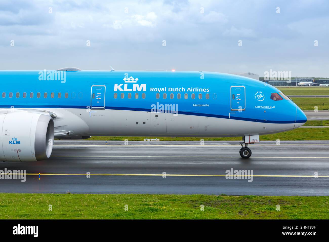 KLM Royal Dutch Airlines Boeing 787-9 Dreamliner Flugzeug Amsterdam Schiphol Flughafen in den Niederlanden Stockfoto