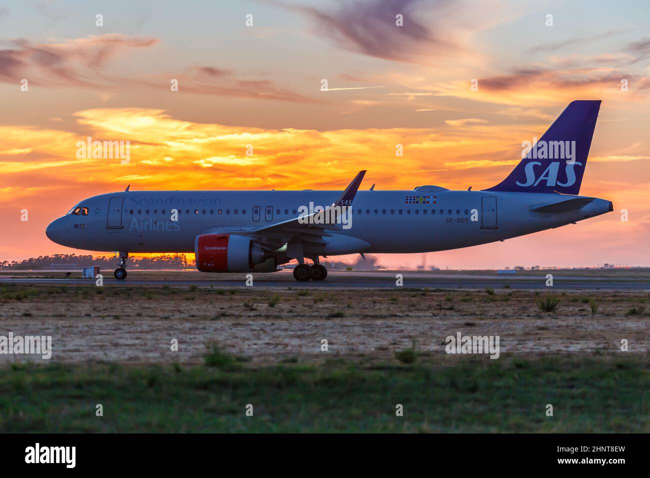 SAS Scandinavian Airlines Airbus A320neo Flugzeug Faro Flughafen in Portugal Stockfoto