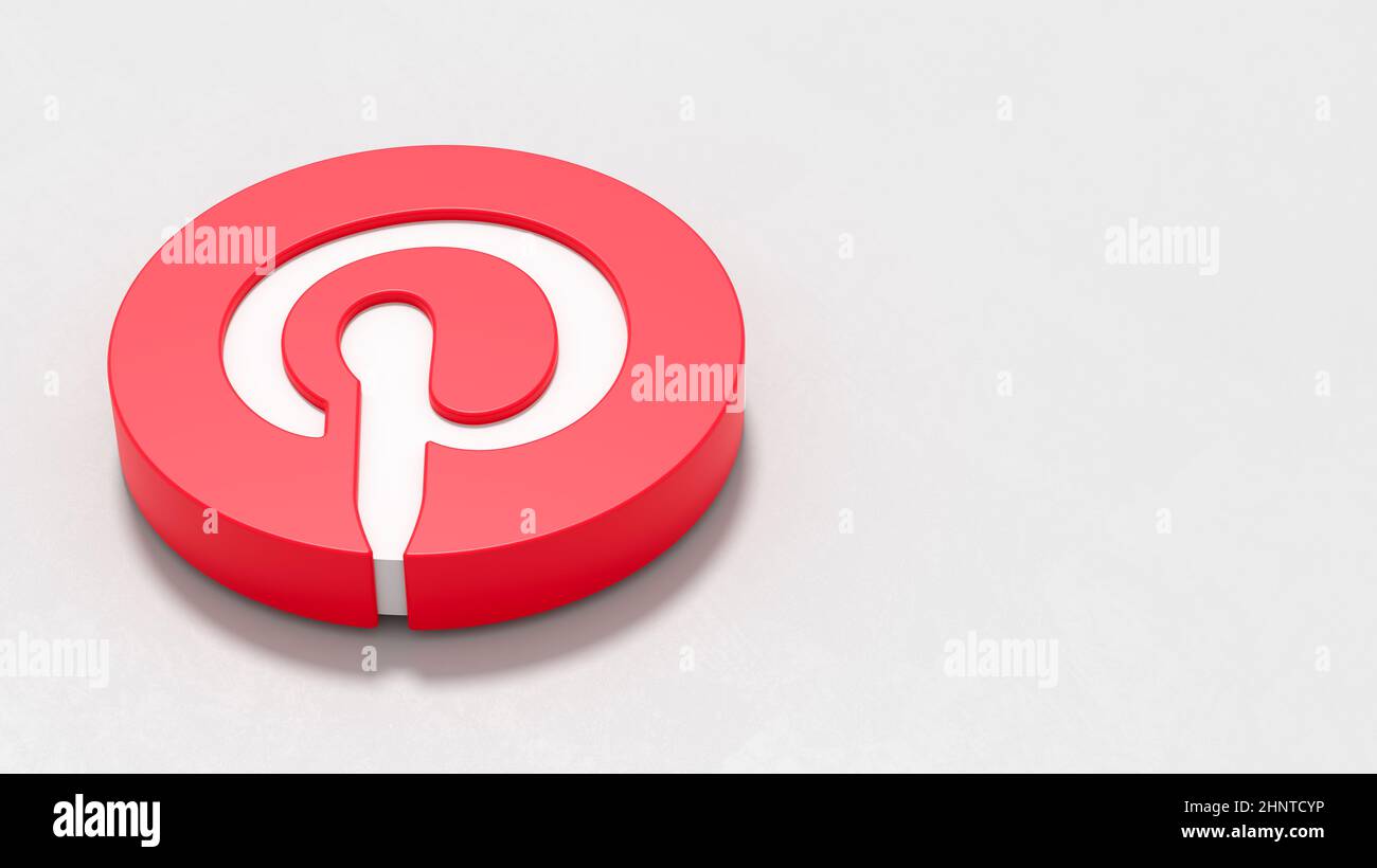 Pinterest-Logo auf hellgrauem Hintergrund mit Kopierbereich Stockfoto