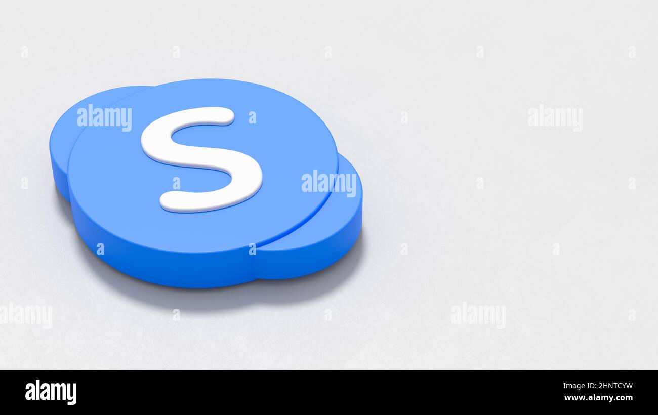 Skype-Logo auf hellgrauem Hintergrund mit Kopierbereich Stockfoto