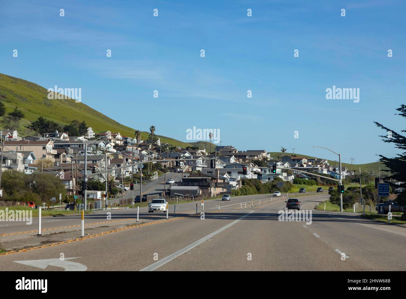 Fahren Sie auf dem Highway 1 in Cayucos, Kalifornien Stockfoto