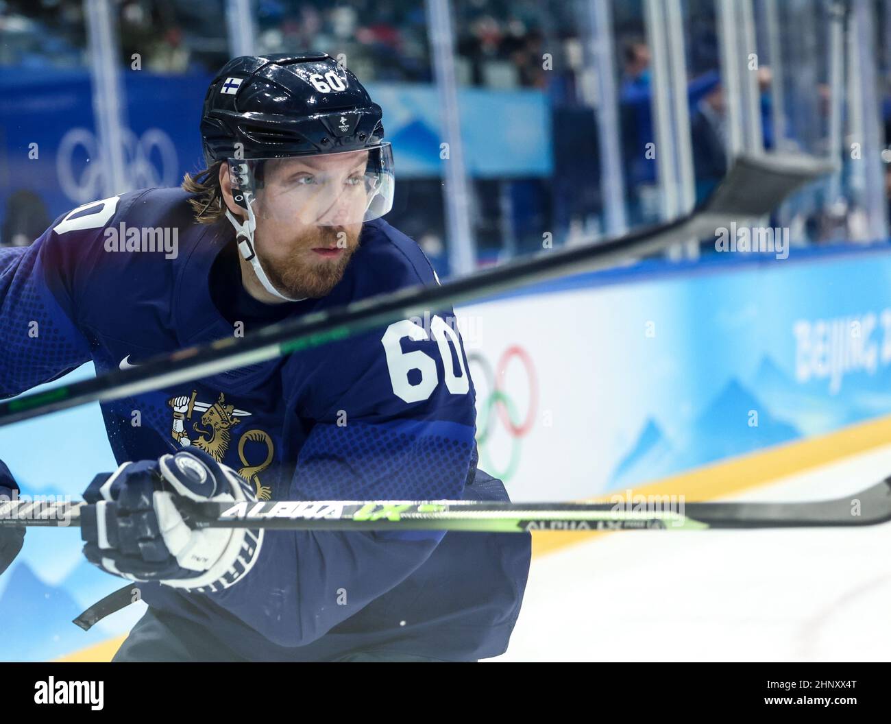 Peking, China. 18th. Februar 2022. Markus Granlund aus Finnland tritt beim Eishockey-Halbfinale der Olympischen Winterspiele 2022 in Peking zwischen Finnland und der Slowakei im National Indoor Stadium in Peking, der Hauptstadt Chinas, am 18. Februar 2022 an. Quelle: Lan Hongguang/Xinhua/Alamy Live News Stockfoto