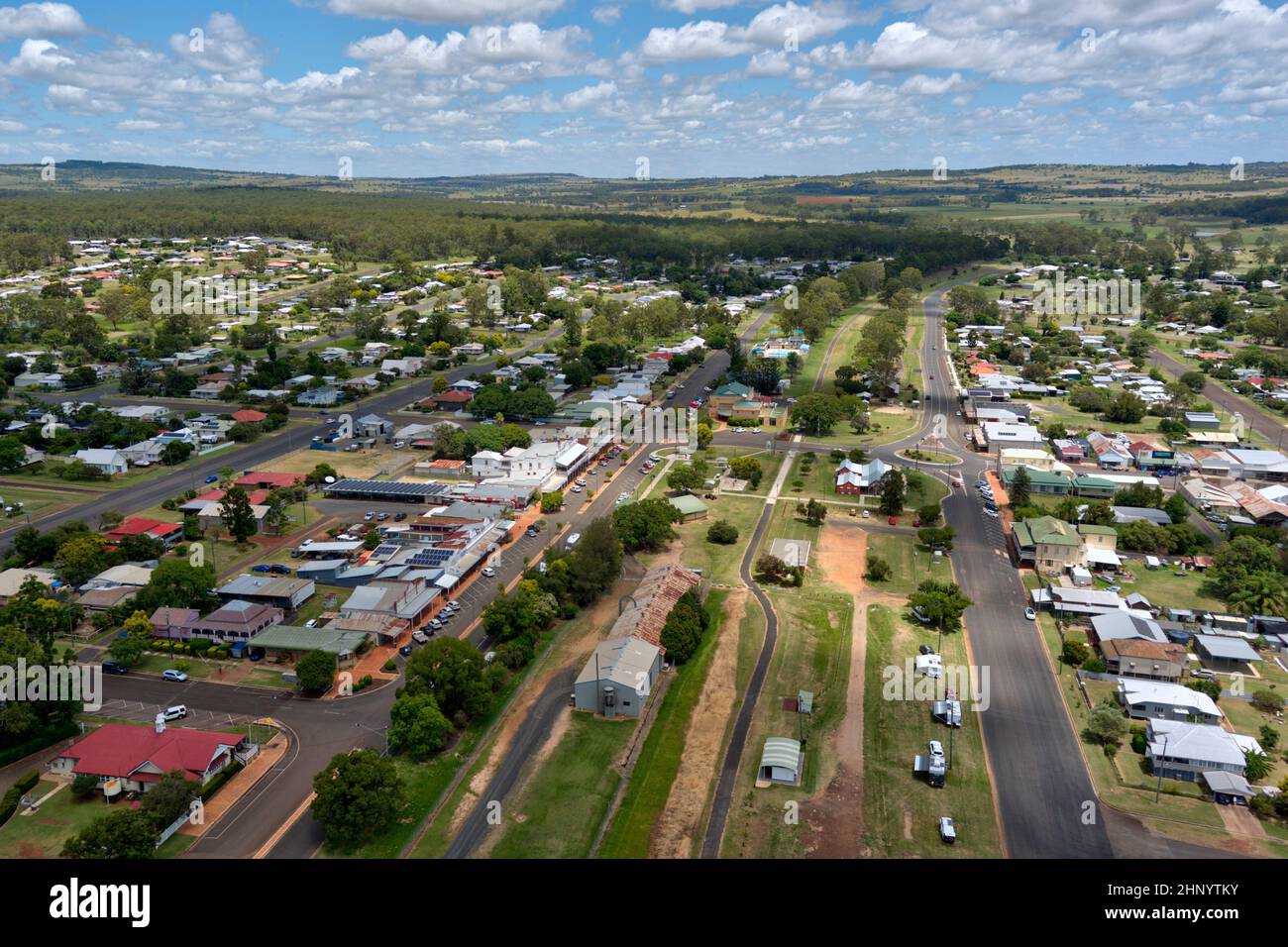 Luftaufnahme des kleinen Dorfes Wondai Queensland Australia auf dem Bunya Highway Stockfoto