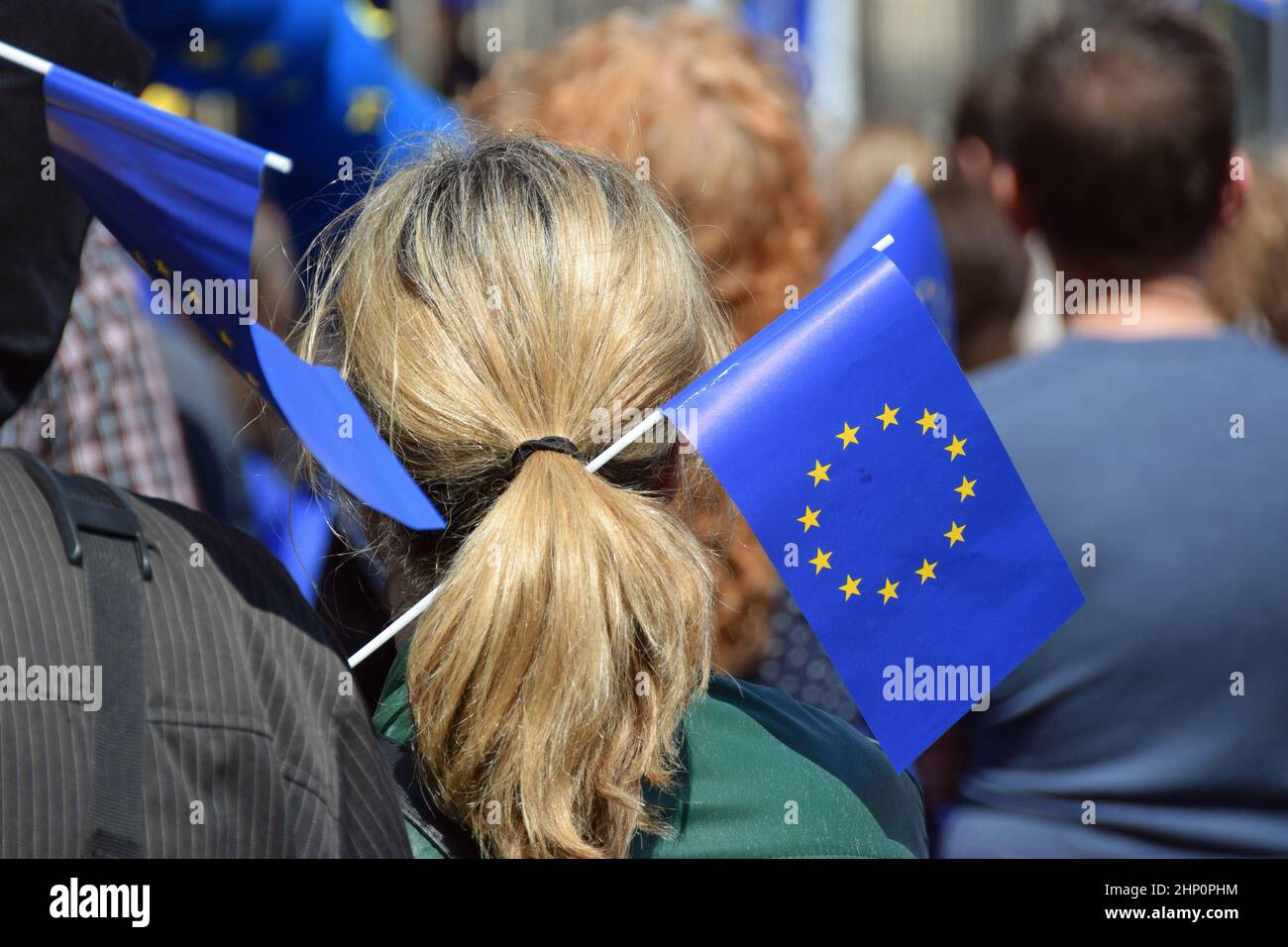 Teilnehmer an einer Pulse of Europe-Demonstration in Köln Stockfoto