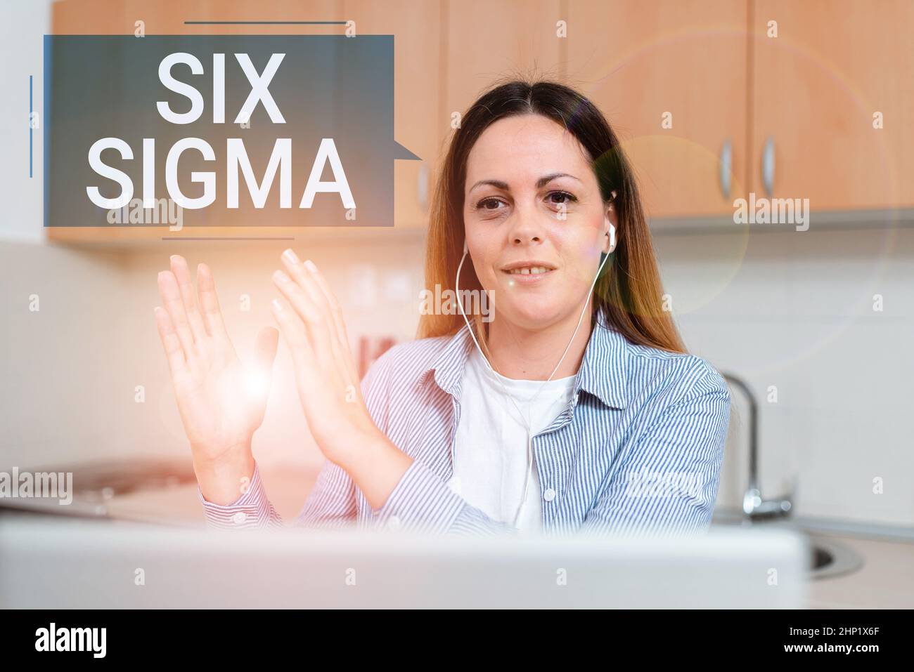Hand schreiben Zeichen Six Sigma, Business-Ansatz Satz von Management-Techniken zur Verbesserung des Geschäftsprozesses Abstract Working at Home Ideas, Inter Stockfoto