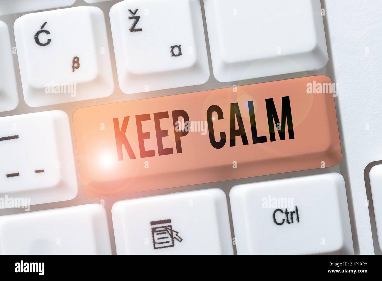 Handschrift Text Beheben Sie Ruhe, Geschäftsidee nicht emotional in Situationen investiert, die Sie nicht kontrollieren können über Abstract Typing Statistical Records, Crea Stockfoto