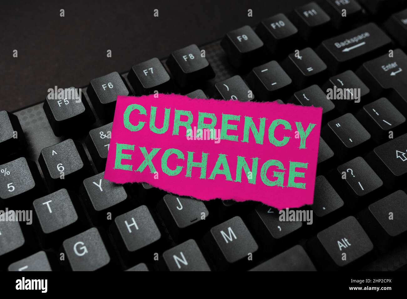 Textunterschrift, die den Devisenhandel, das Geschäftskonzept darstellt Prozess des Wechsels einer Währung in eine andere Forex Zusammenfassung Erstellen von Online Typing Service Stockfoto