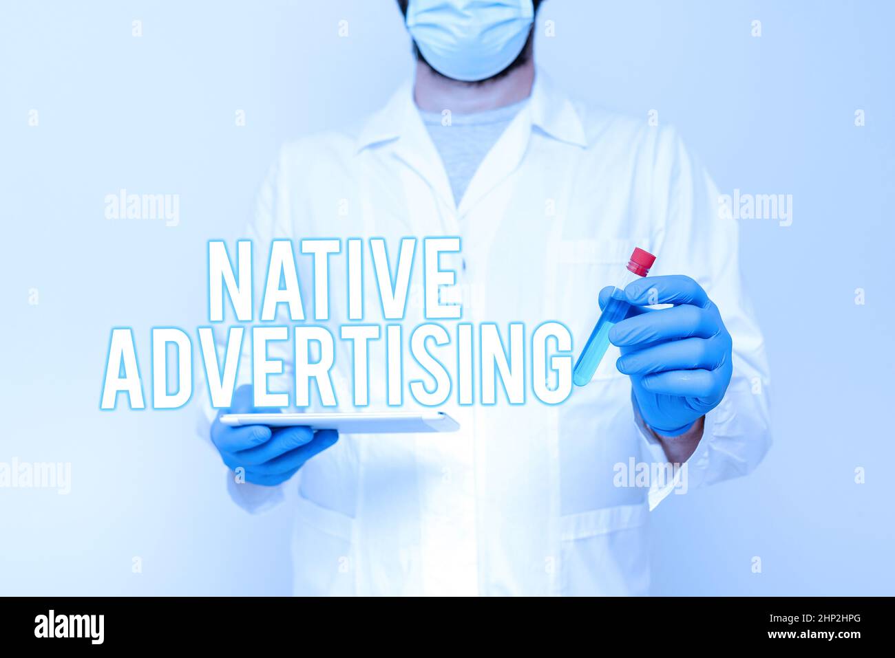 Textüberschrift zur Darstellung von Native Advertising, Unternehmensübersicht Online Paid Ads entsprechen der Formularfunktion des Webseitenforschers, der Liquid Sample anzeigt, Stockfoto
